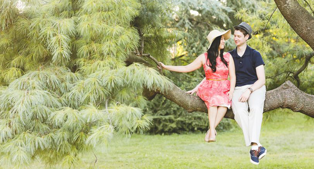 picture-of-a-couple-sitting-on-a-branch-of-tree